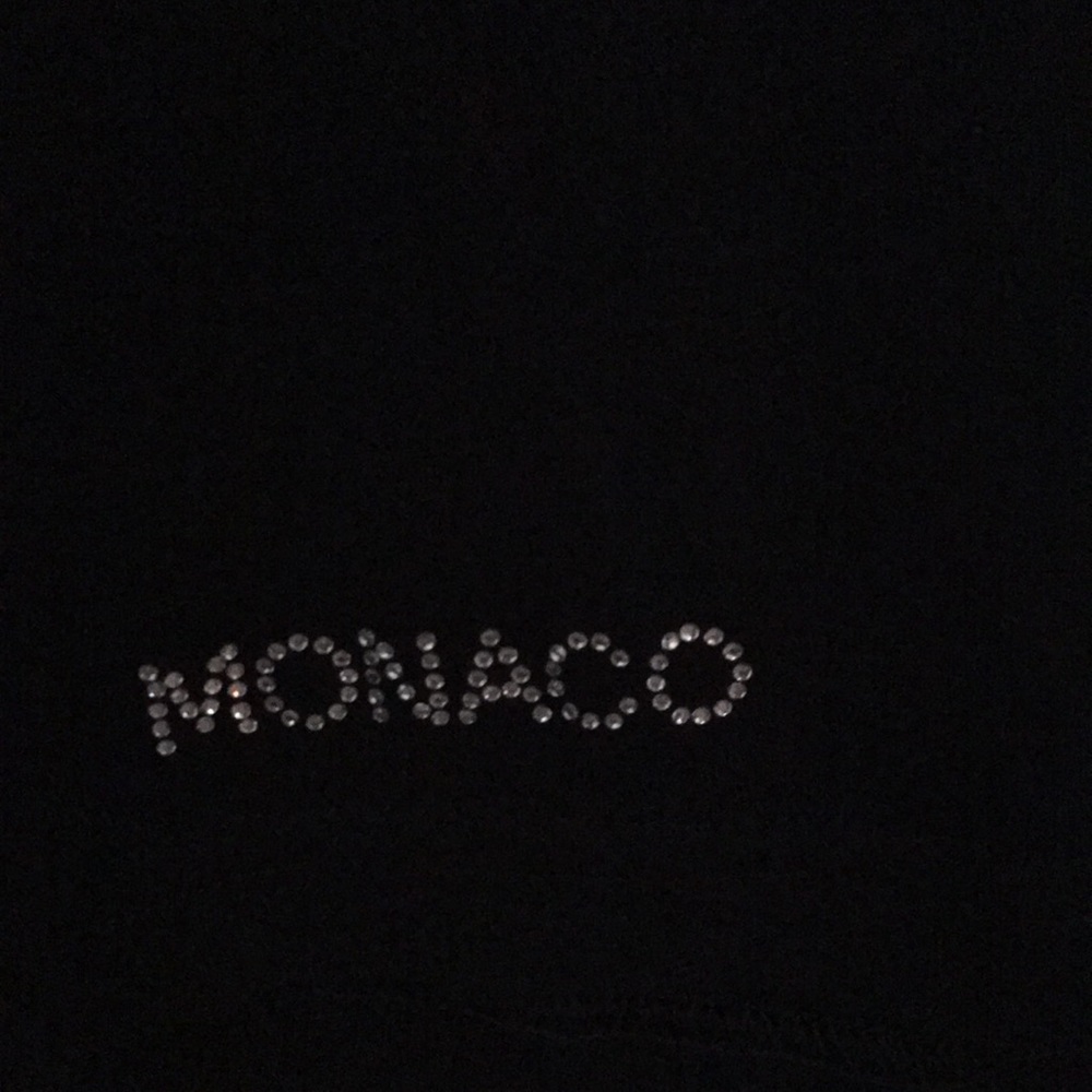 Shirt - Picture 3 of 4